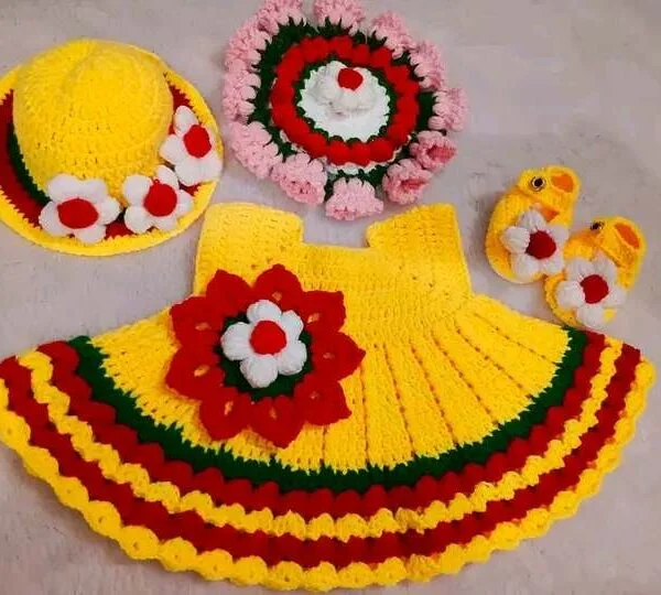 ইয়েলো, রেড & গ্রিন হ্যান্ডমেড ড্রেস সেট